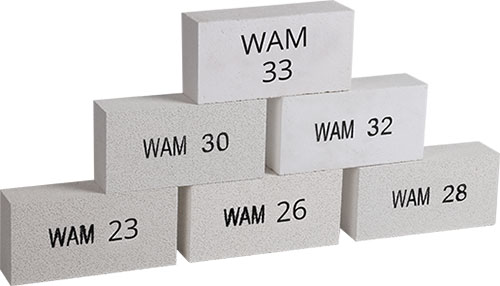 The difference between light refractory brick and heavy refractory brick