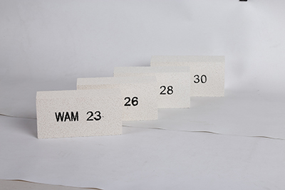 The purpose and use temperature of various refractory bricks